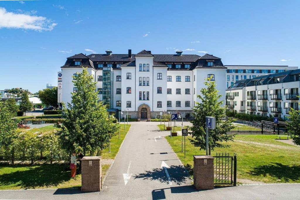 Apartment 1-roms Toppleilighet Pa Tangen/bystranda Kristiansand