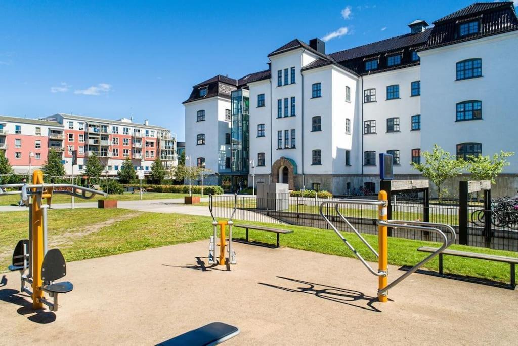 1-roms Toppleilighet Pa Tangen/bystranda Apartment